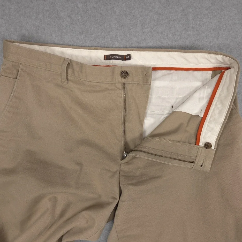 Dockers D3 Mens 38x29 Beige Khaki Flat Front Casual Chino Pants School